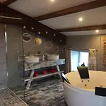 B&B Domaine Du Serre D'avene 4*