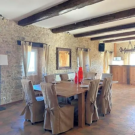 Domaine Du Serre D'avène 4*