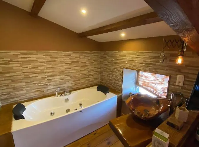 Bed & Breakfast Domaine Du Serre D'avene